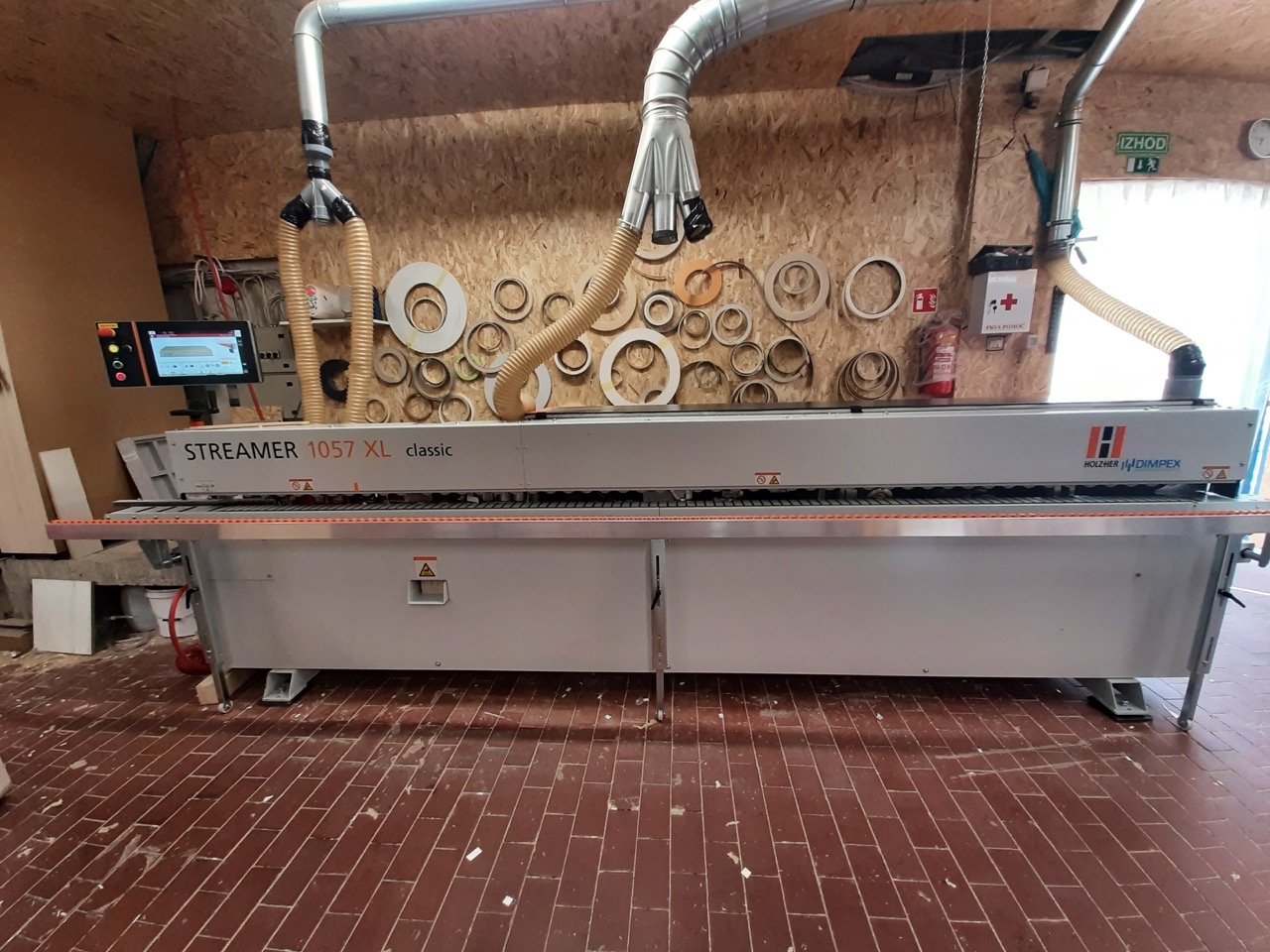 PLUS LCT d.o.o. PLUS LCT d.o.o.